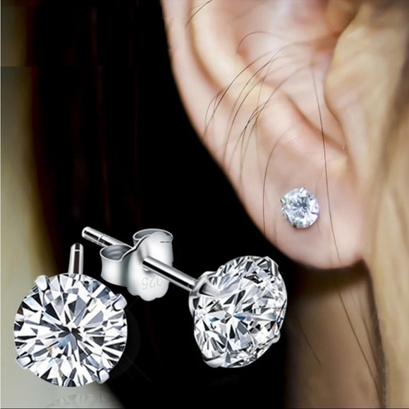 NEW Simple 925 Sterling Silver Diamond Stud Earrings - Picture 1 of 6